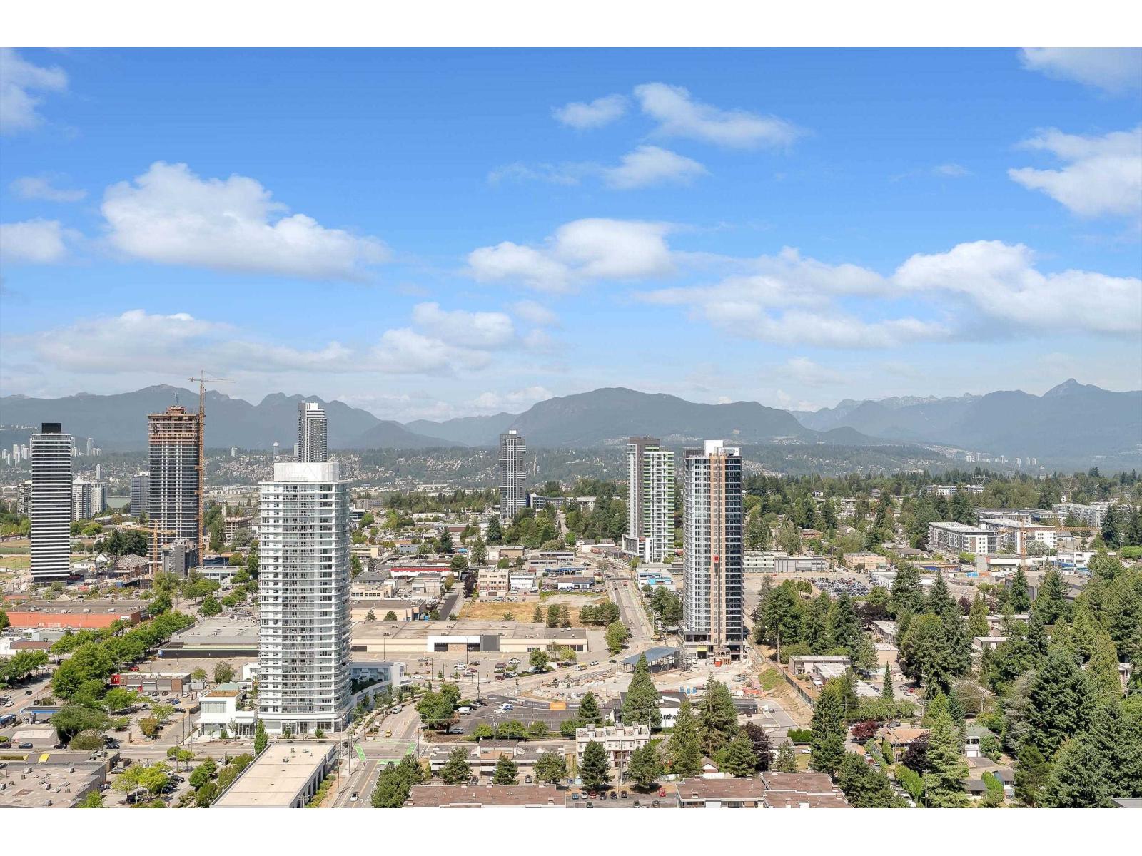 13696 100 Avenue Unit 4508, Surrey, BC V3T 0L5