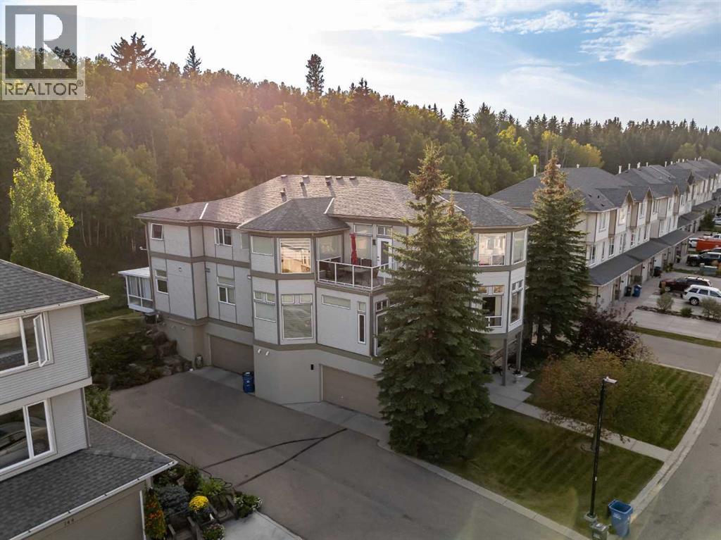 147 Crawford Drive Unit 3r, Cochrane, AB T4C 2G7