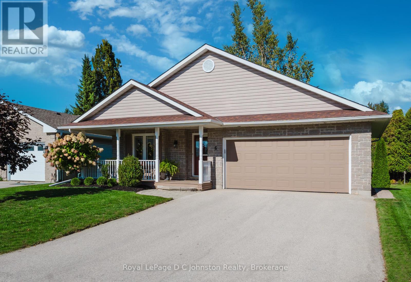 6 Eastgate Dr, Saugeen Shores, ON N0H 2L0