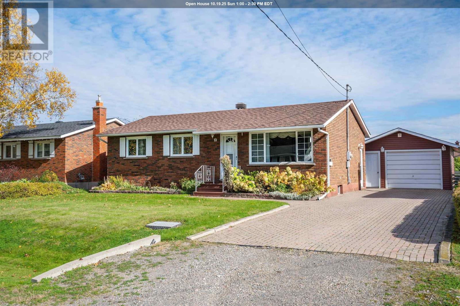 12 Arbor Dr, Sault Ste. Marie, ON P6C 5L6