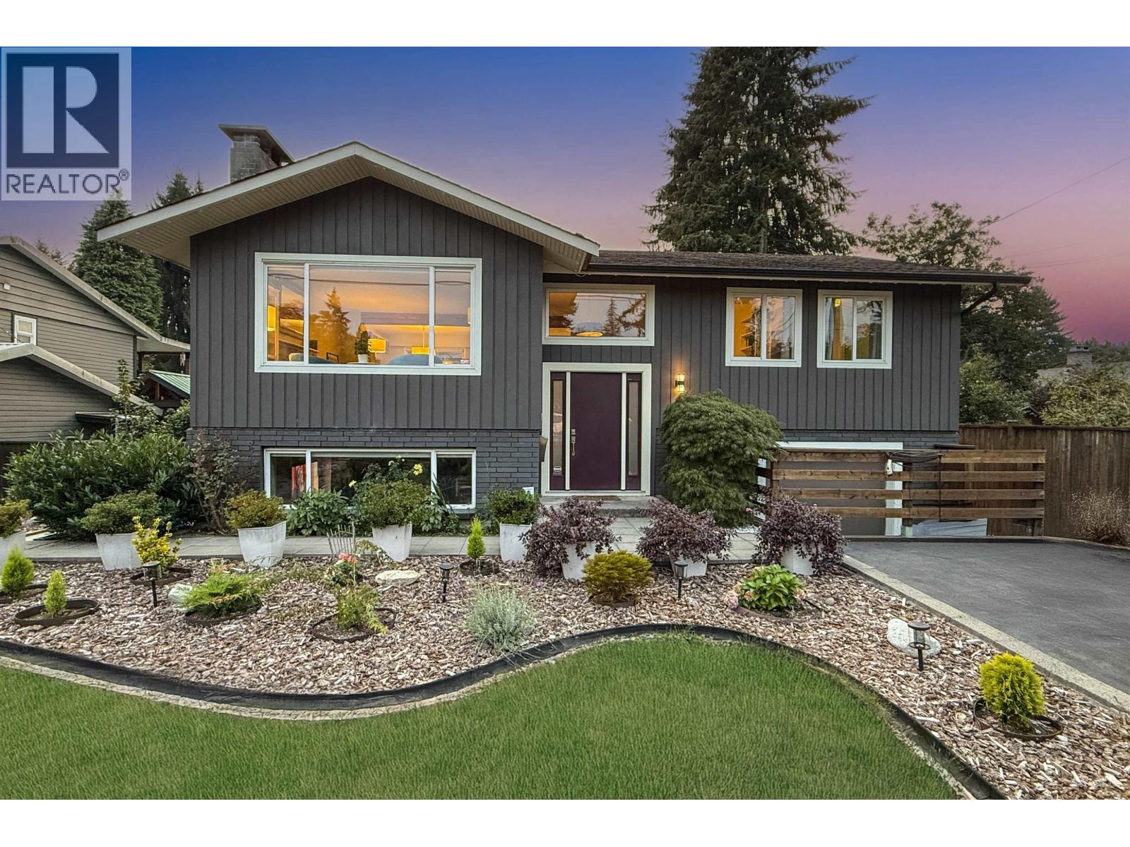 214 Street Unit 12209, Maple Ridge, BC V2X 5E3
