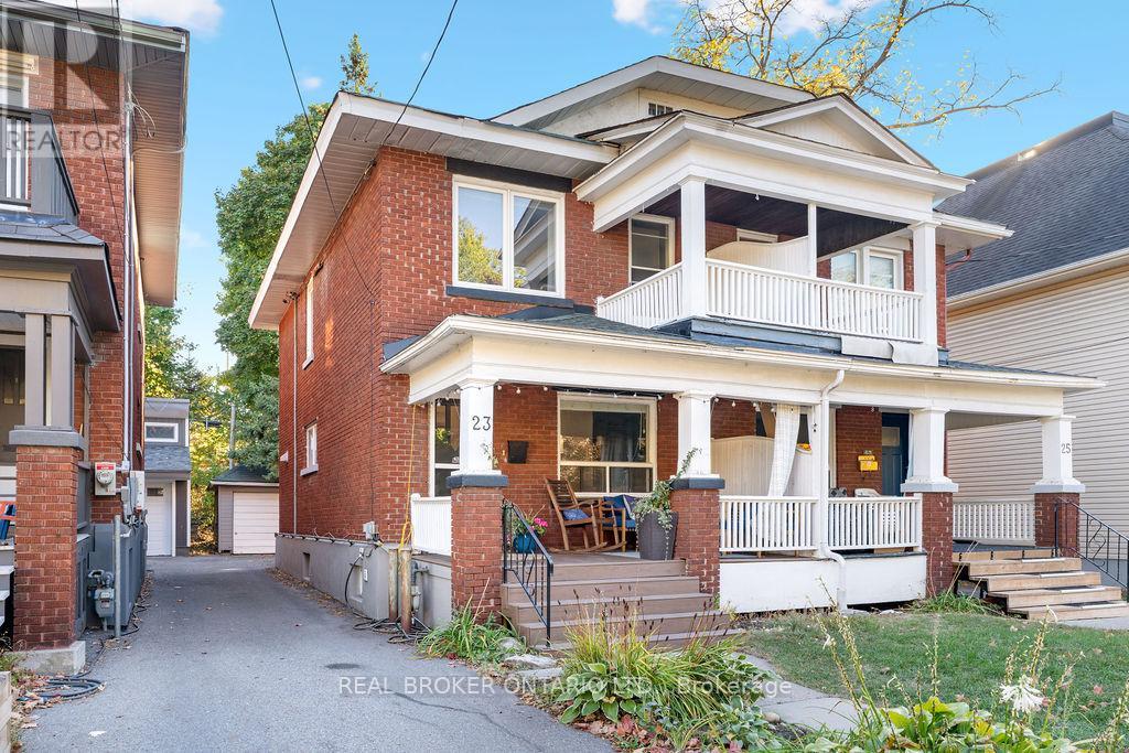 23 Lakeview Ter, Ottawa, ON K1S 3H3