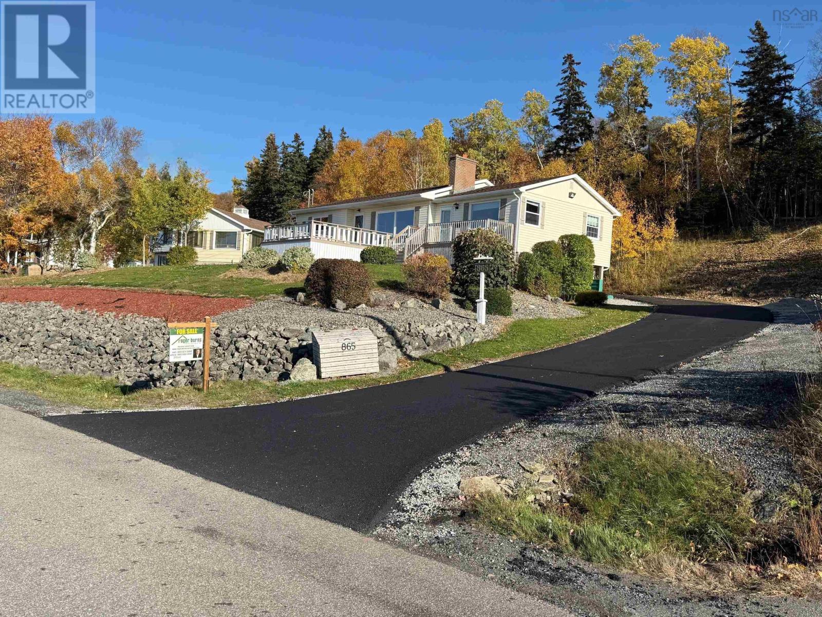 865 Georges River Rd, Georges River, NS B1L 1H1