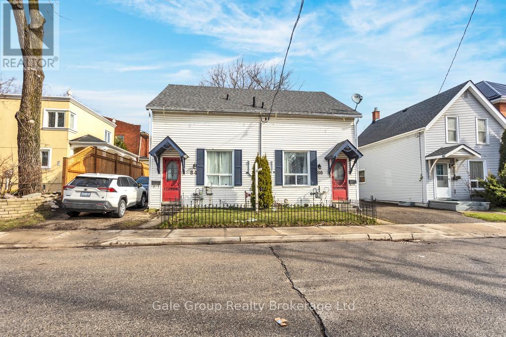 84-86 Rebecca St, Stratford, ON N5A 3P3