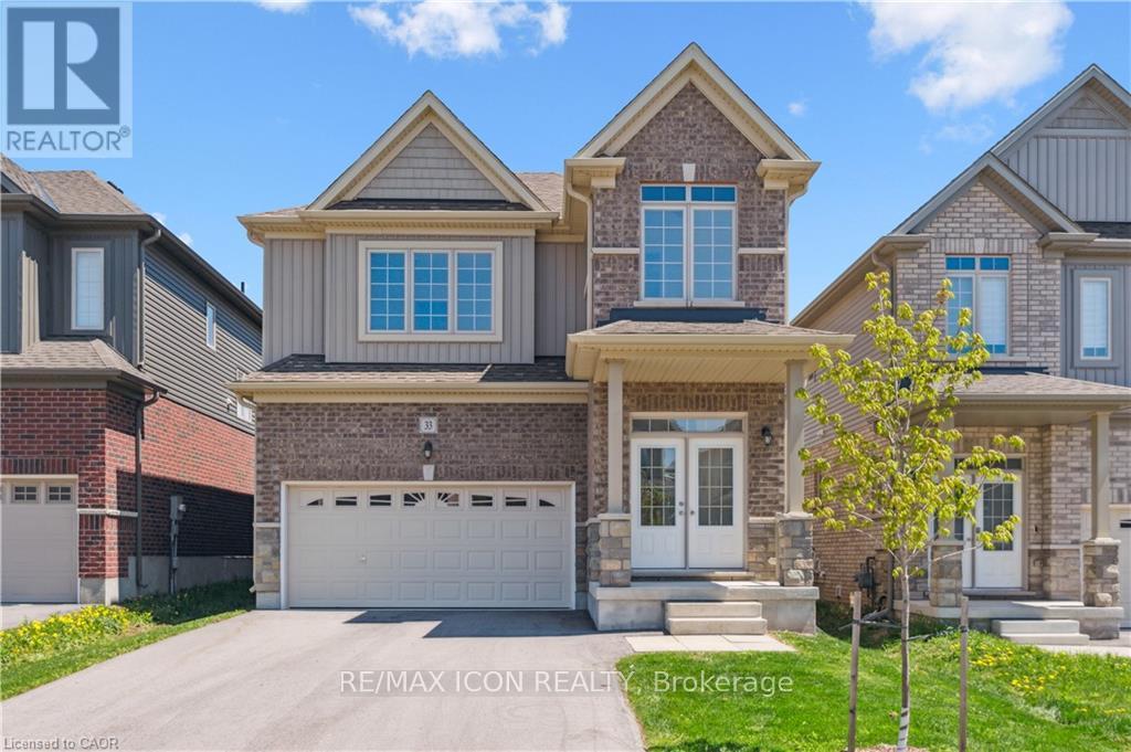33 Henry Maracle St N, North Dumfries, ON N0B 1E0