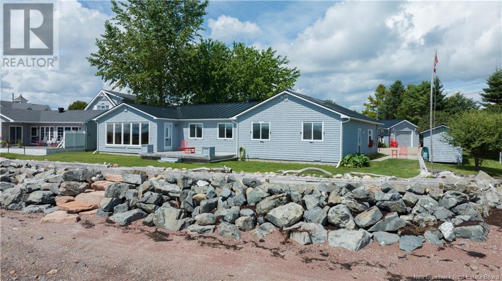 37 Chandler Rd, Saint Andrews, NB E5B 2H4