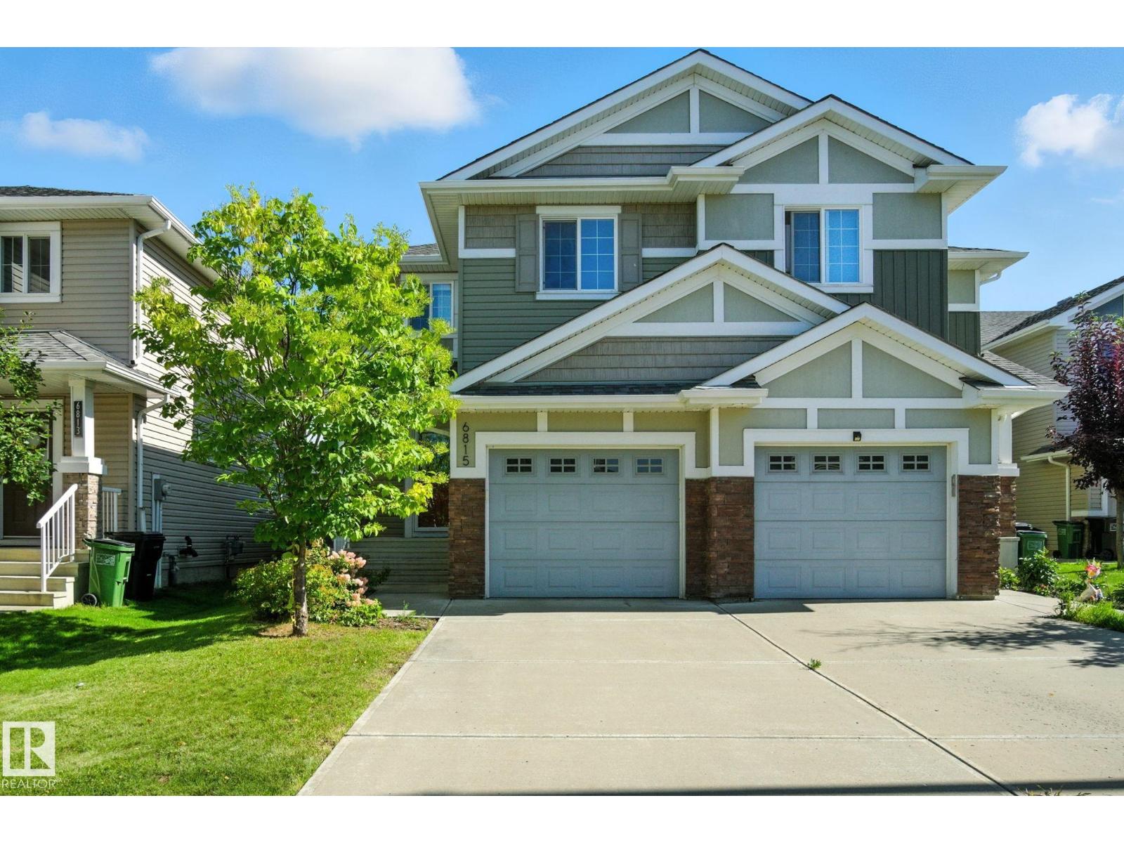 6815 Cardinal Li SW, Edmonton, AB T6W 1Y9