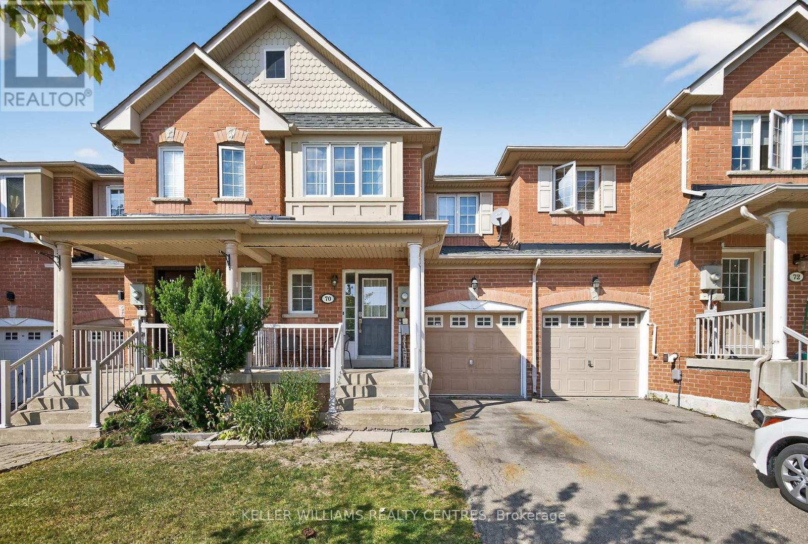 70 Burgess Cres, Newmarket, ON L3X 2T7