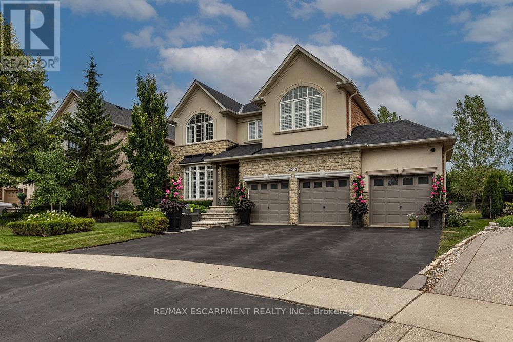 4212 Kane Cres, Burlington, ON L7M 5C1