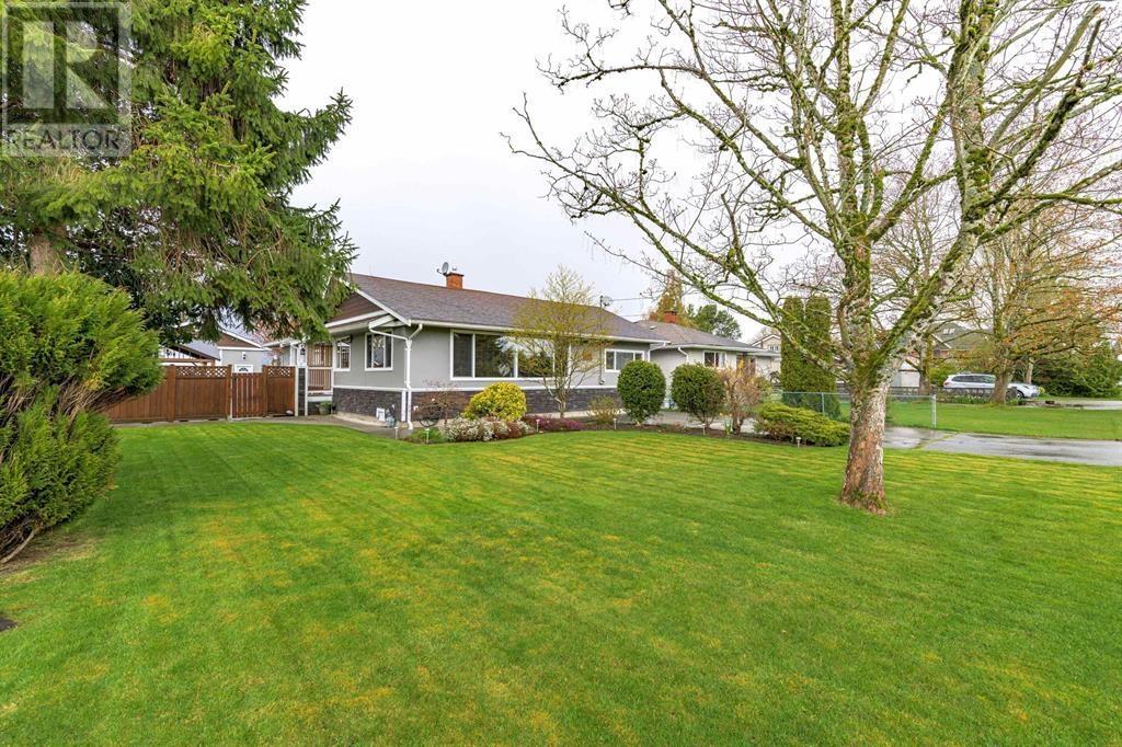 60 Street Unit 4729 #b, Delta, BC V4K 3K9