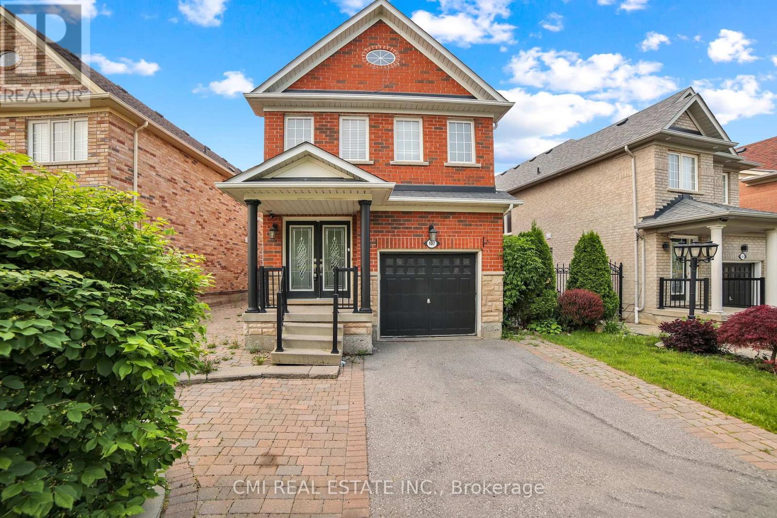 107 Venice Gate Dr, Vaughan, ON L4H 0E8