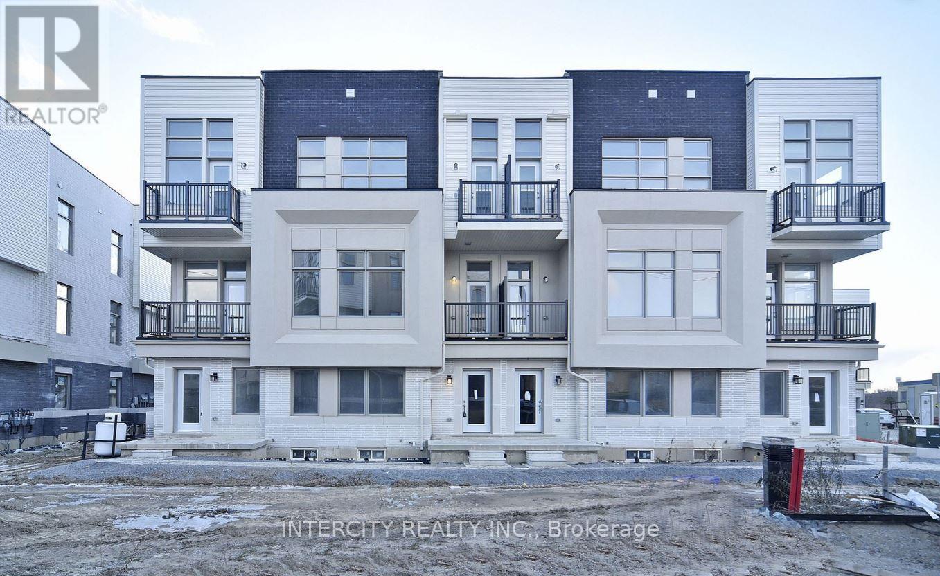 147 Markland St, Markham, ON L6C 3B5