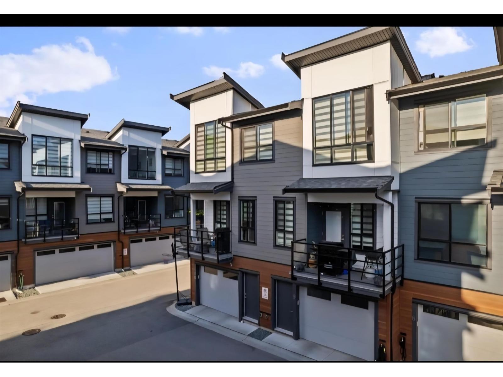 7177 194a Street Unit 11, Surrey, BC V4N 6V6