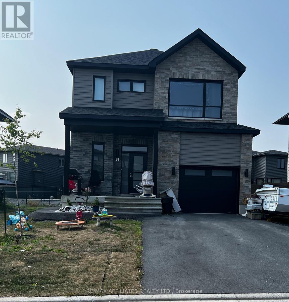 91 Rutile St N, Clarence-rockland, ON K4K 0M9