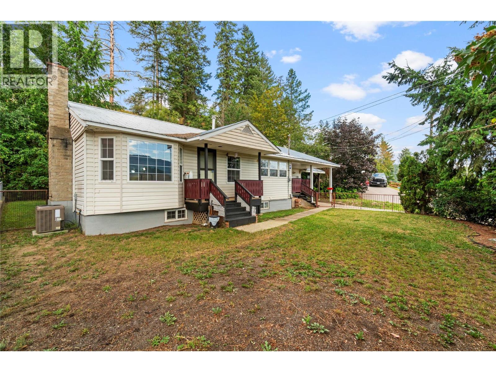124 Salmon Arm Dr, Enderby, BC V0E 1V1