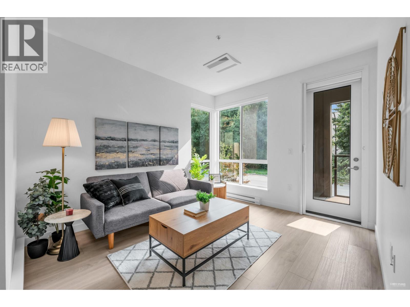7588 16th Street Unit 209, Burnaby, BC V3N 0H8