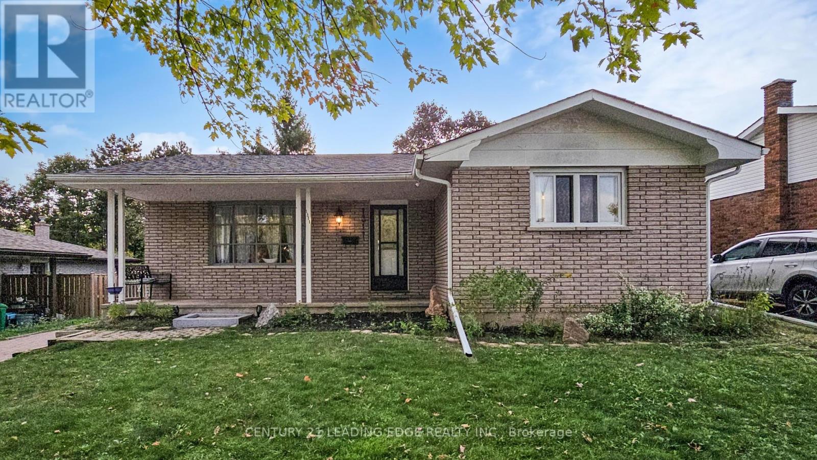 1311 Cartier Blvd Ward 5 Blvd #ward 5, Peterborough, ON K9H 6S4