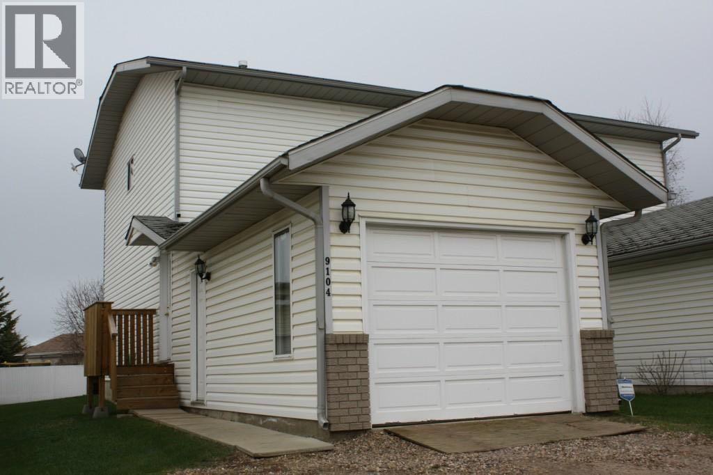 94 Ave Unit 9104a, Lac La Biche, AB T0A 2C0