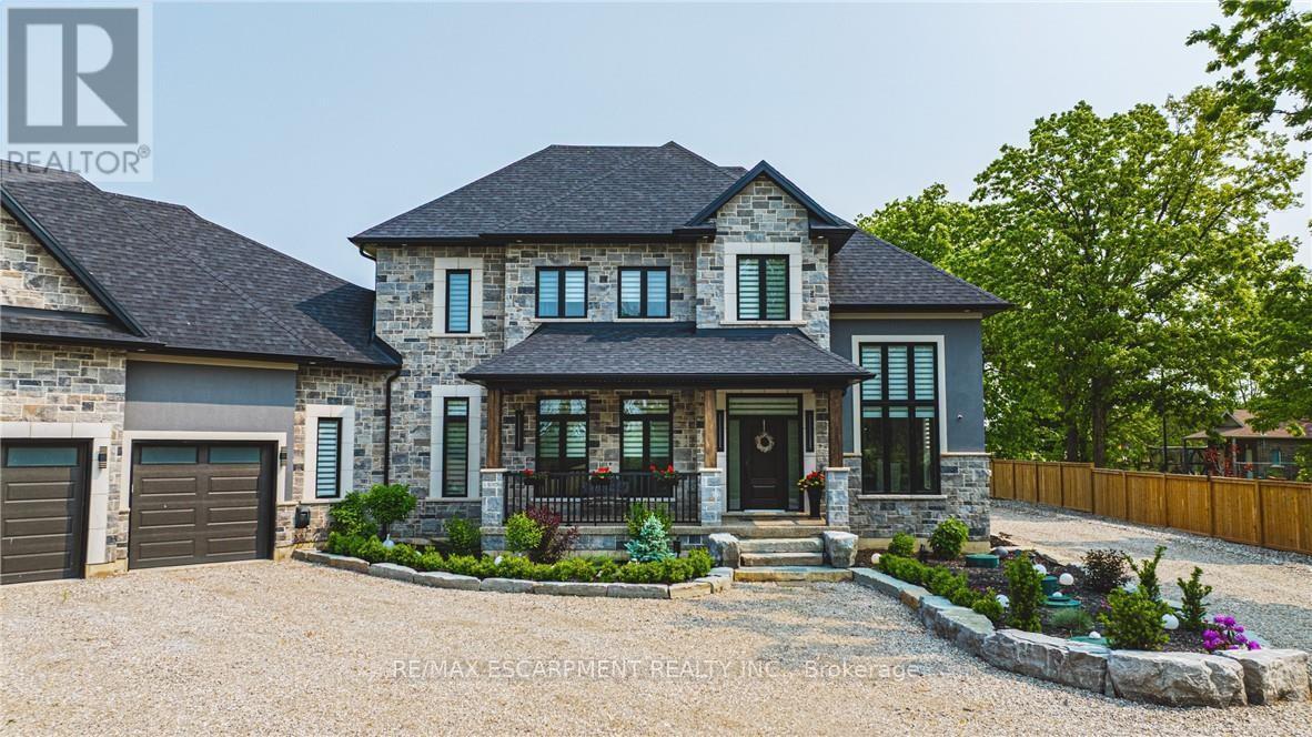 8378 Chippewa Rd N, Hamilton, ON L0R 1W0