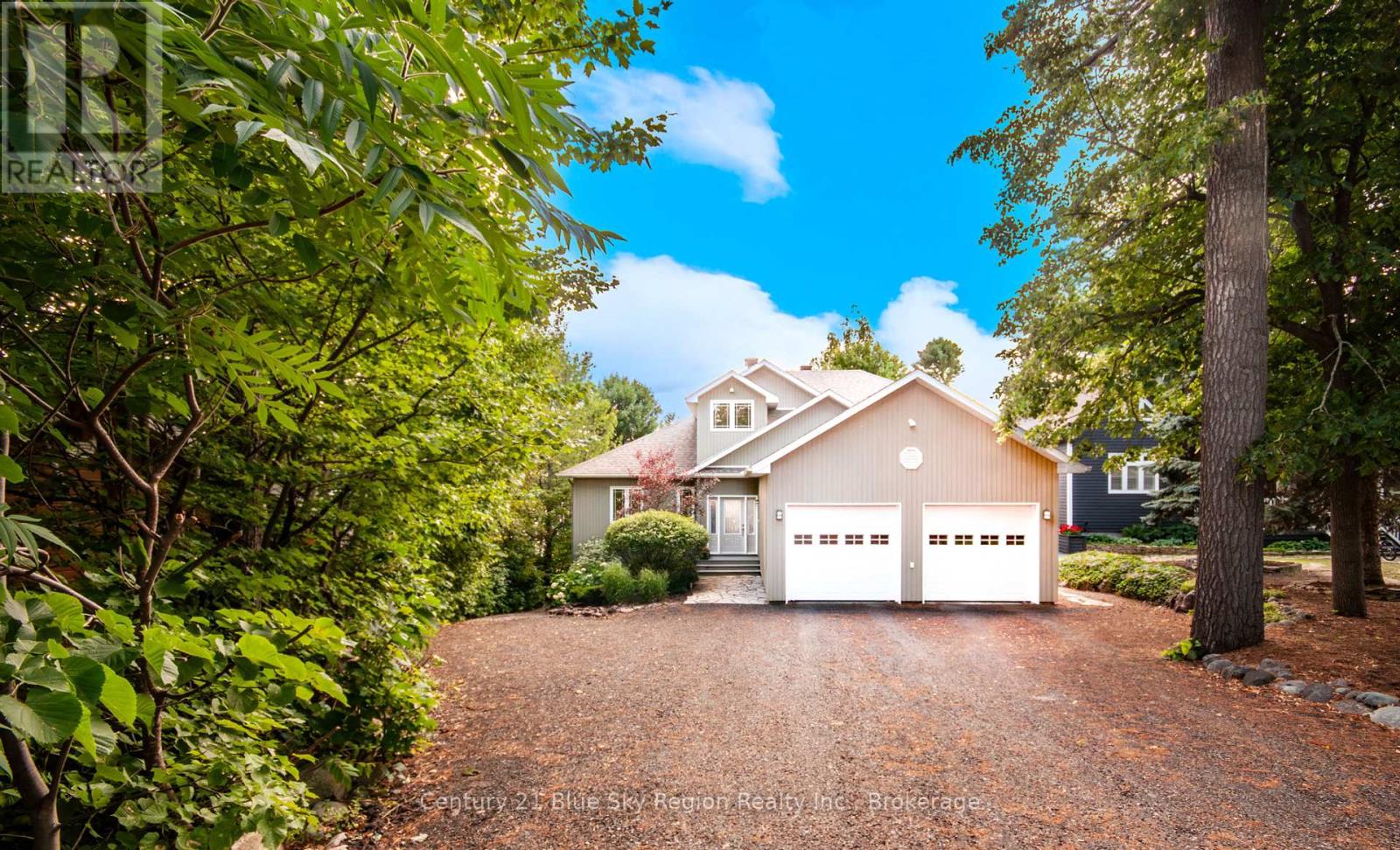 65 Marine Dr, Callander, ON P0H 1H0