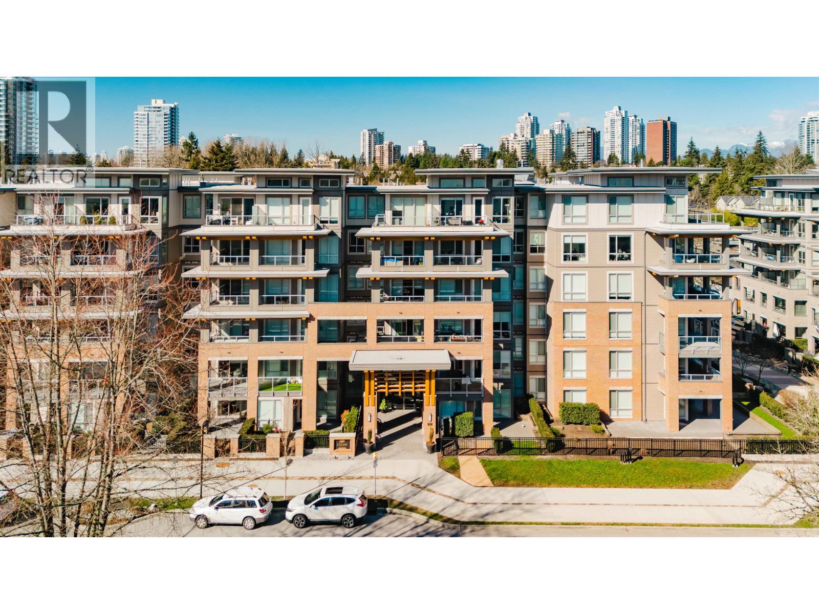 7133 14th Avenue Unit 320, Burnaby, BC V4N 0H5