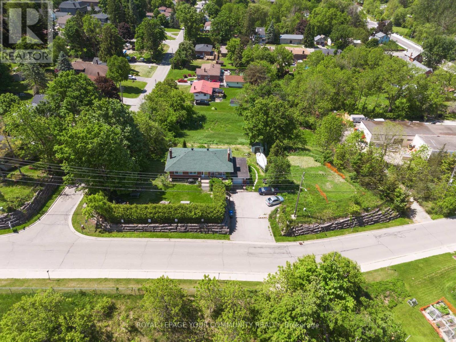 58 Old King Rd, Caledon Bolton East, ON L7E 3J5