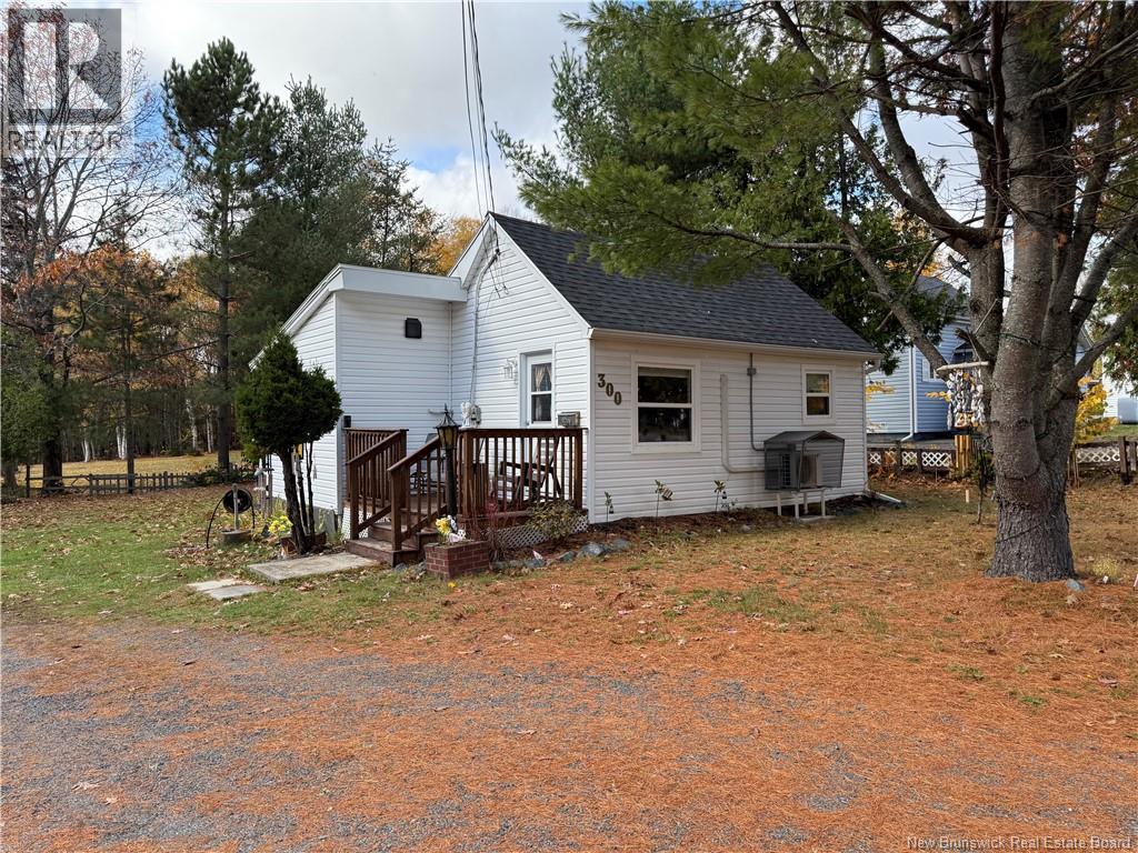 300 Brown Rd, Miramichi, NB E1V 3L6