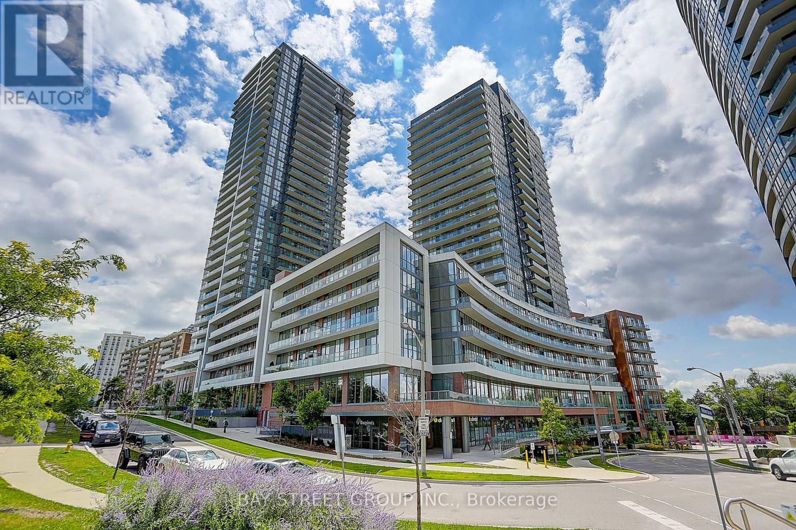 1606 32 Forest Manor Rd, Toronto, ON M2J 0H2
