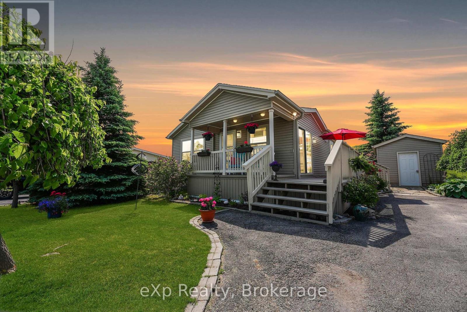 53 Creekside Cir, Kawartha Lakes, ON K0M 1L0
