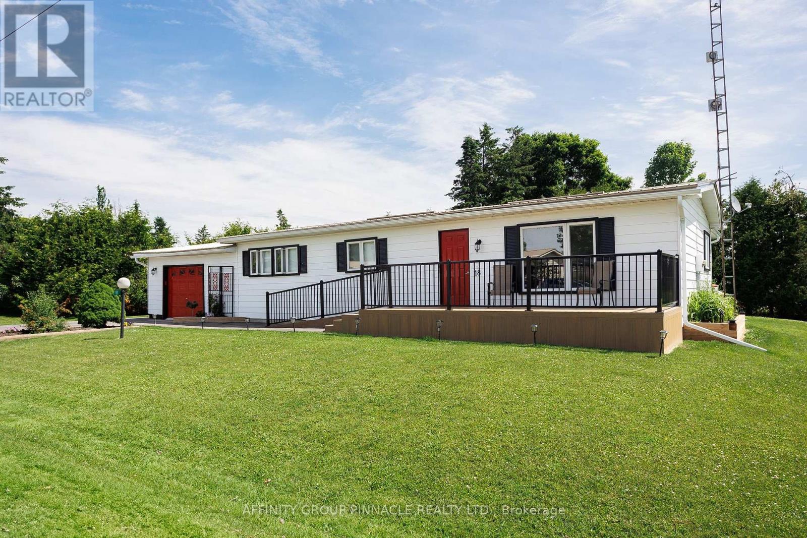 18 Vista Dr, Kawartha Lakes Lindsay, ON K9V 4R1