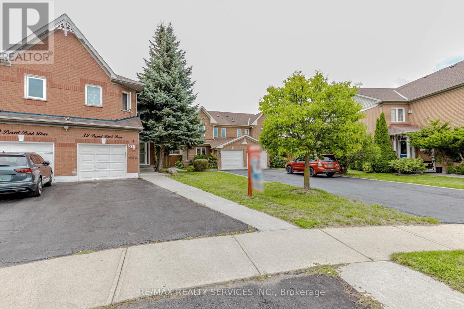 32 Pressed Brick Dr, Brampton, ON L6V 4K3