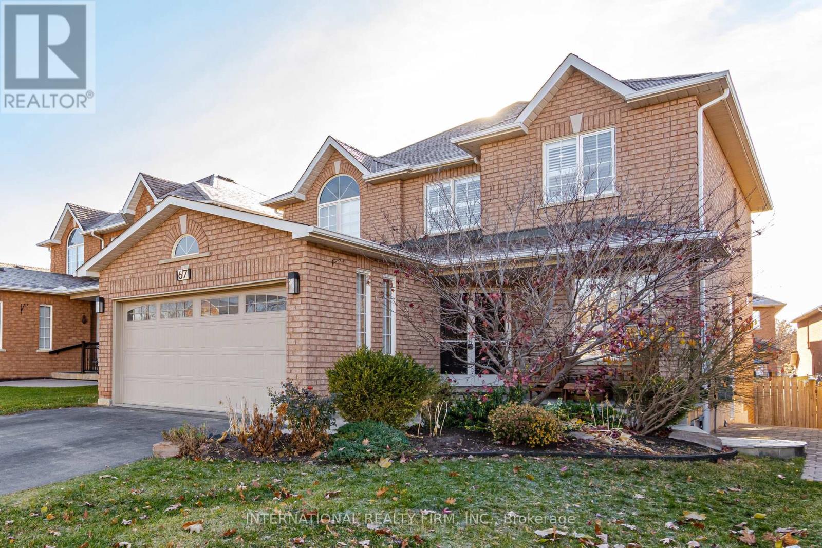 67 Rosanna Cres, Vaughan, ON L6A 3E3