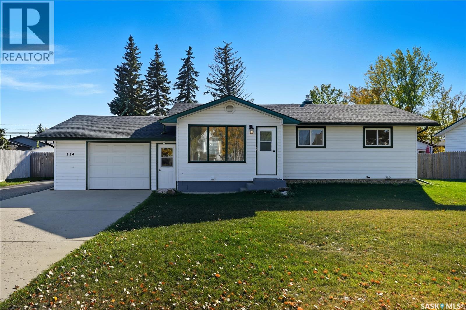 114 2 Street South, Martensville, SK S0K 2T0