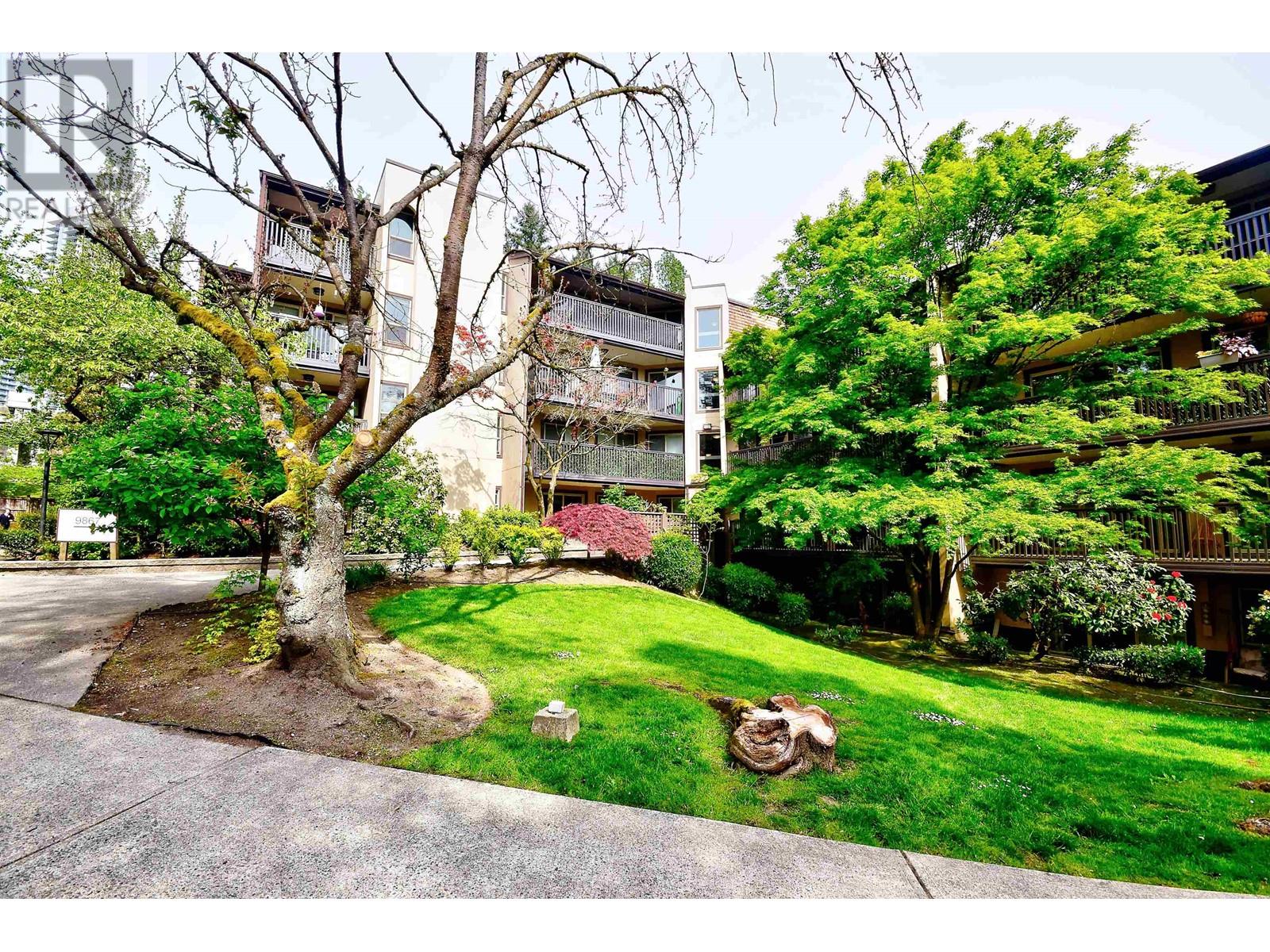 9867 Manchester Drive Unit 416, Burnaby, BC V3N 4P6