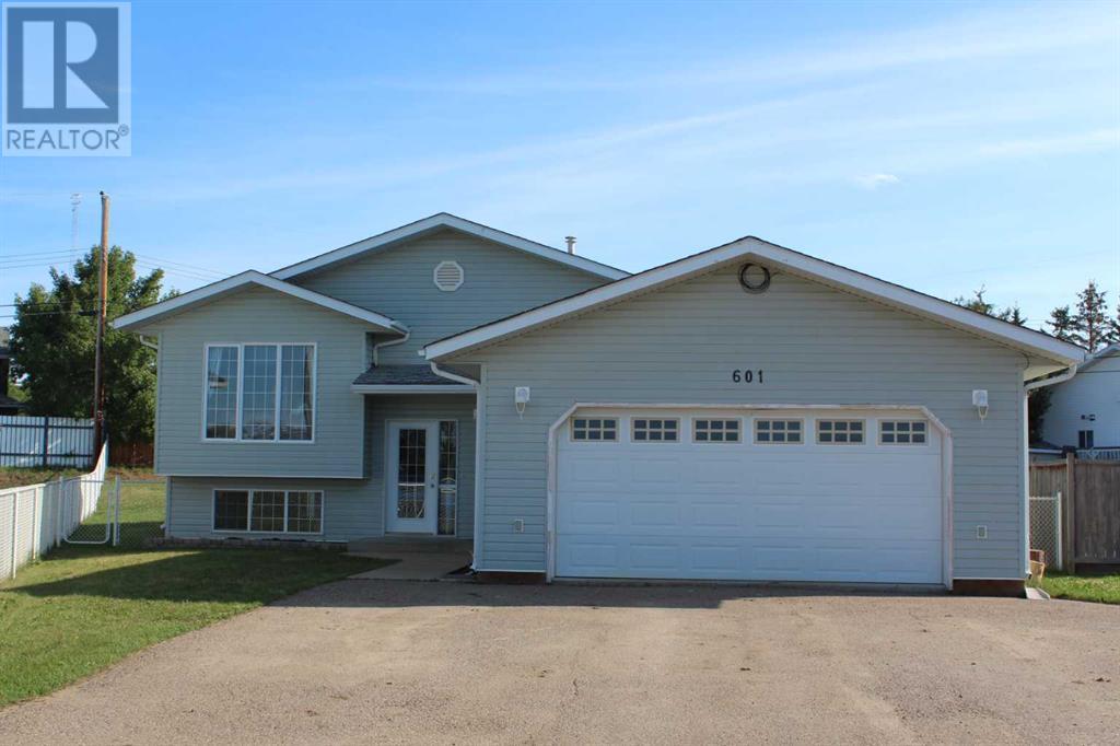 601 2 Street Northwest, Manning, AB T0H 2M0