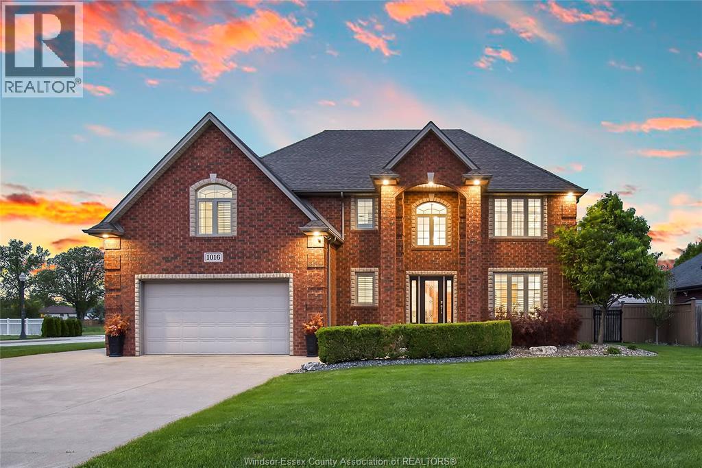 1016 Chelsea Park Way, Lakeshore, ON N8L 0W2