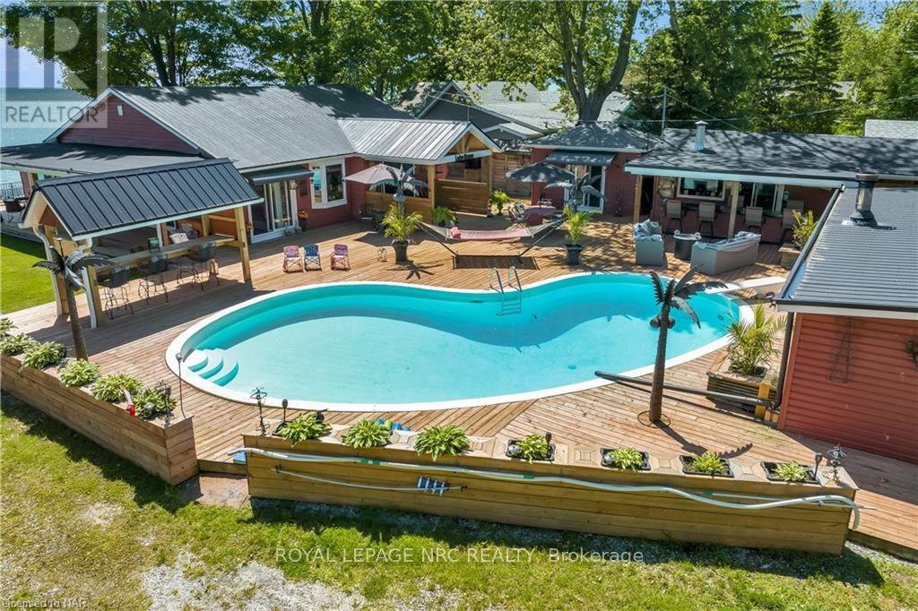 8 Hoover Point Ln, Haldimand, ON N0A 1P0