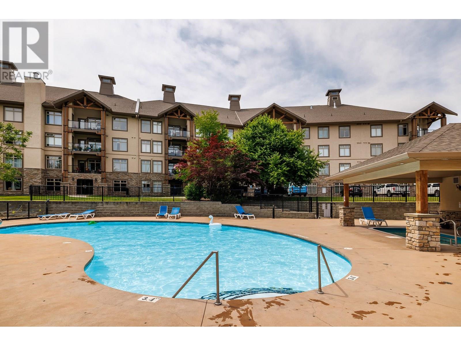 2551 Shoreline Drive Unit 406, Lake Country, BC V4V 2P2