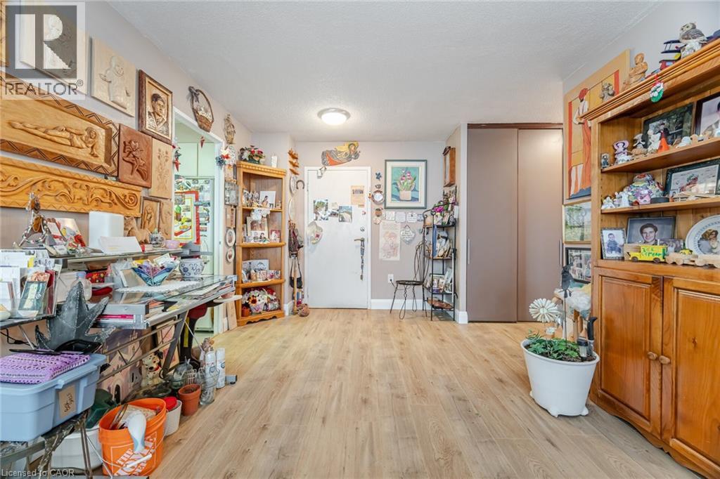 541 Blackthorn Avenue Unit 1110, Toronto, ON M6M 5A6