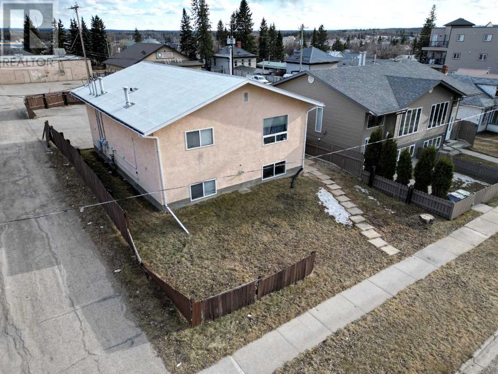7 Avenue Unit 5015 #5015, Edson, AB T7E 1N7