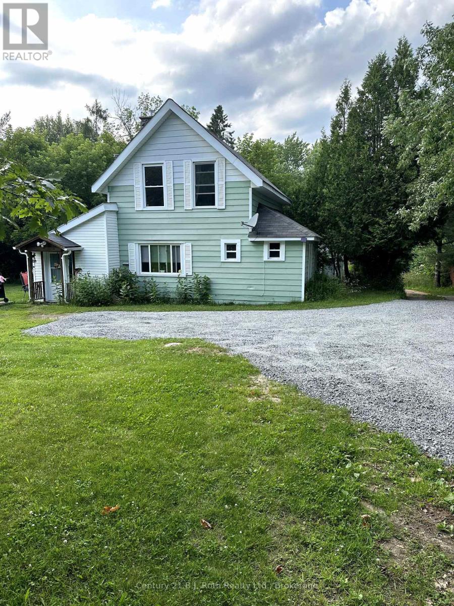 4 Stocking Ln, Huntsville, ON P1H 1V4