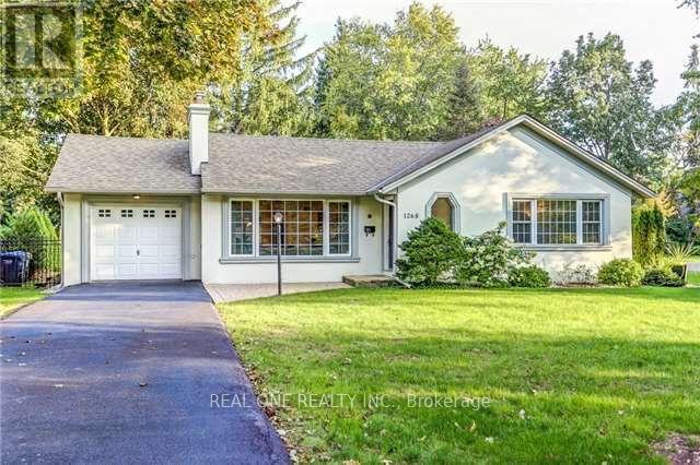 1268 Lorne Park Rd, Mississauga, ON L5H 3A8