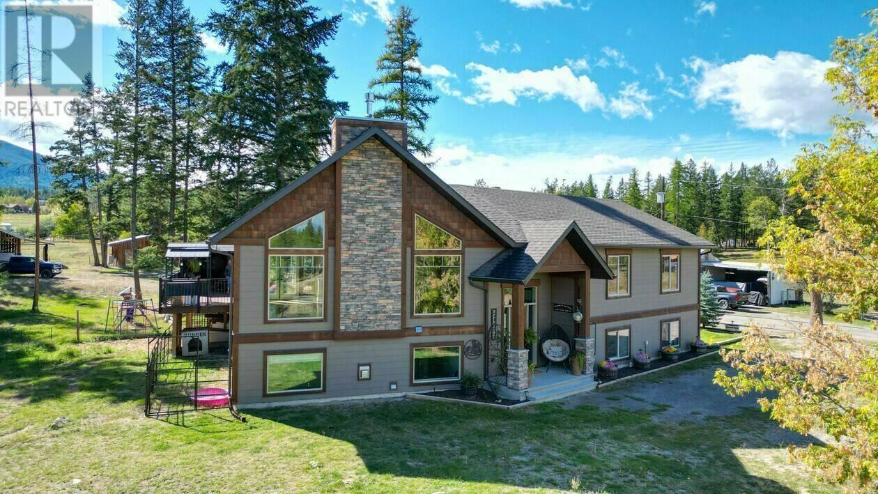 3271 41 Street South, Cranbrook, BC V1C 6Z9