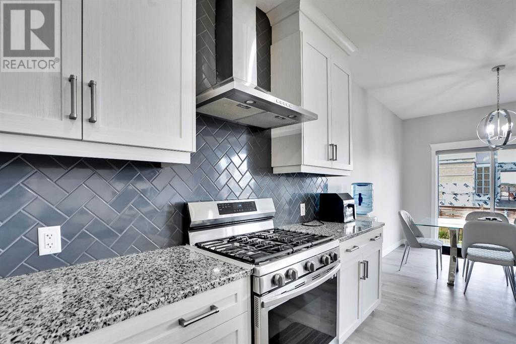 367 Dawson Harbour Ct, Chestermere, AB T1X 1Z6