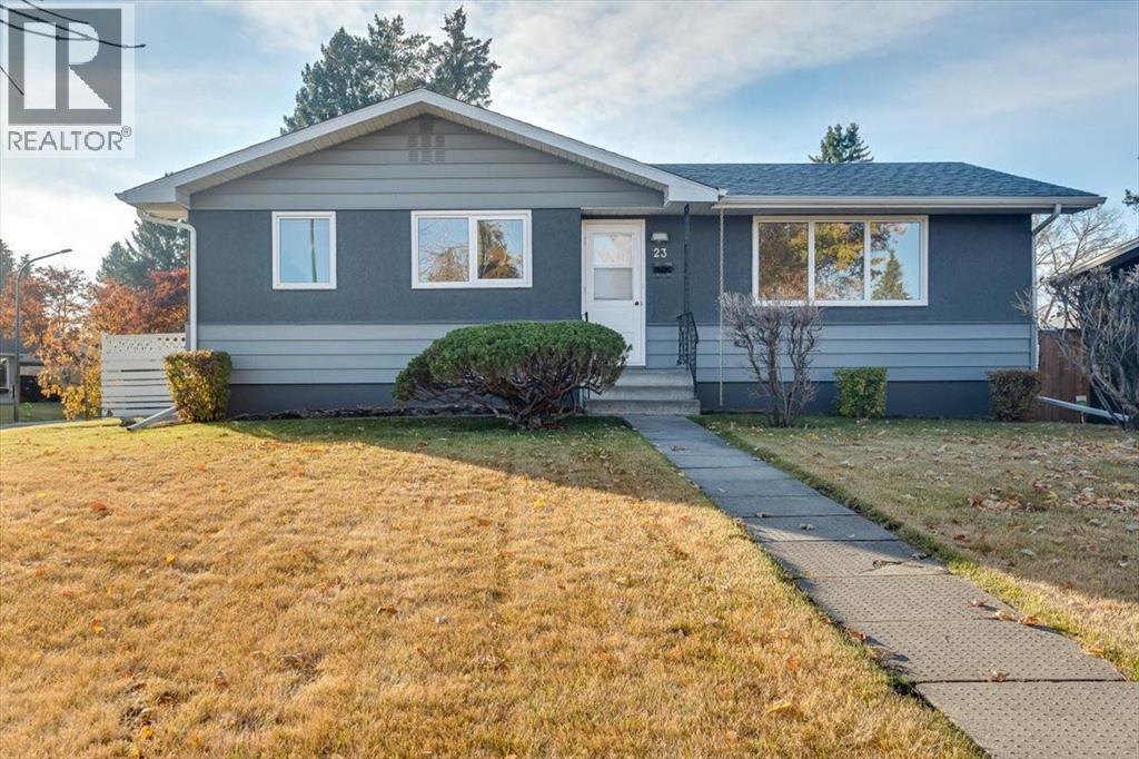 23 Spencer St, Red Deer, AB T4N 0B1