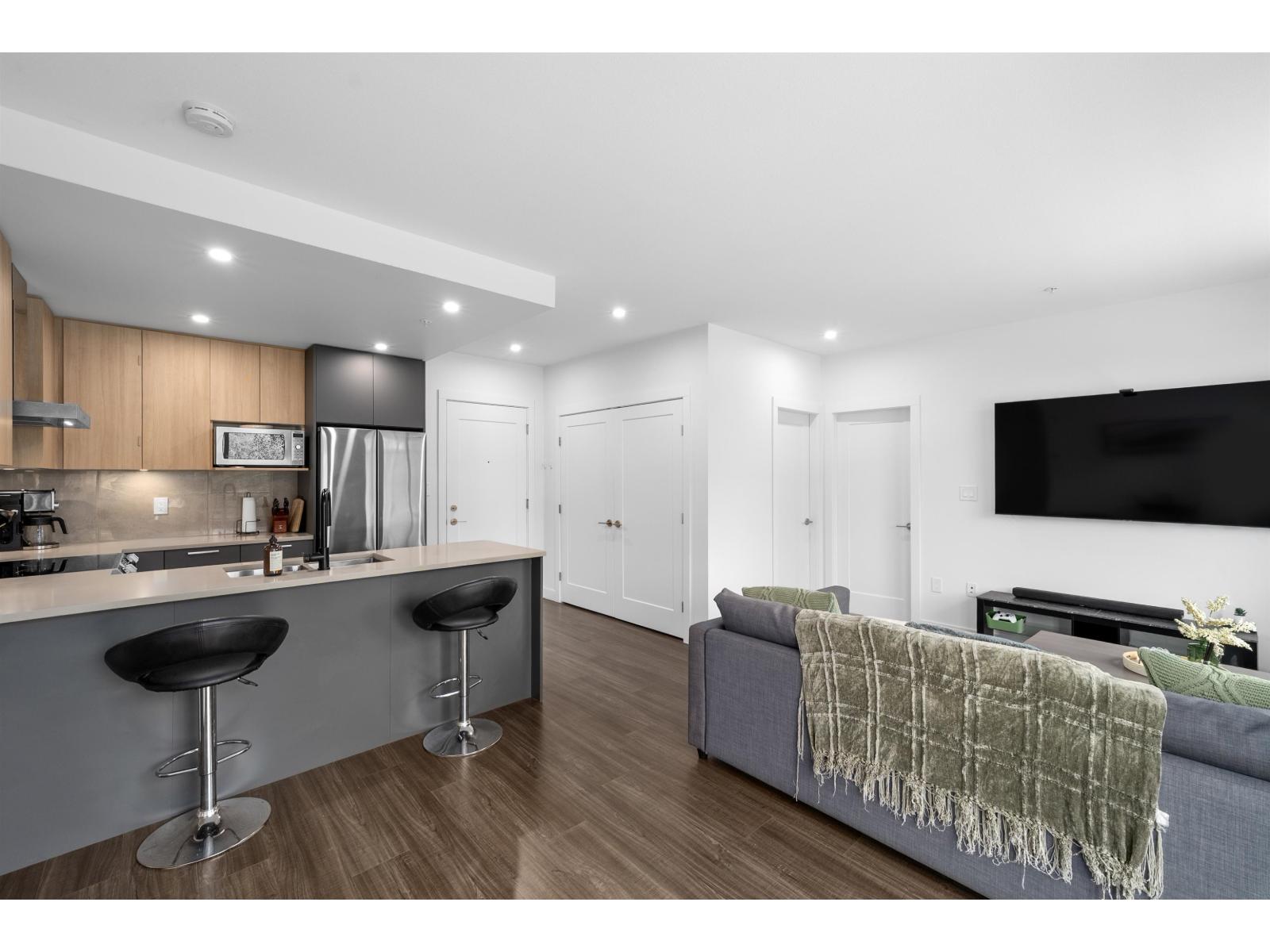 31940 Raven Avenue Unit 411, Mission, BC V2V 0L1
