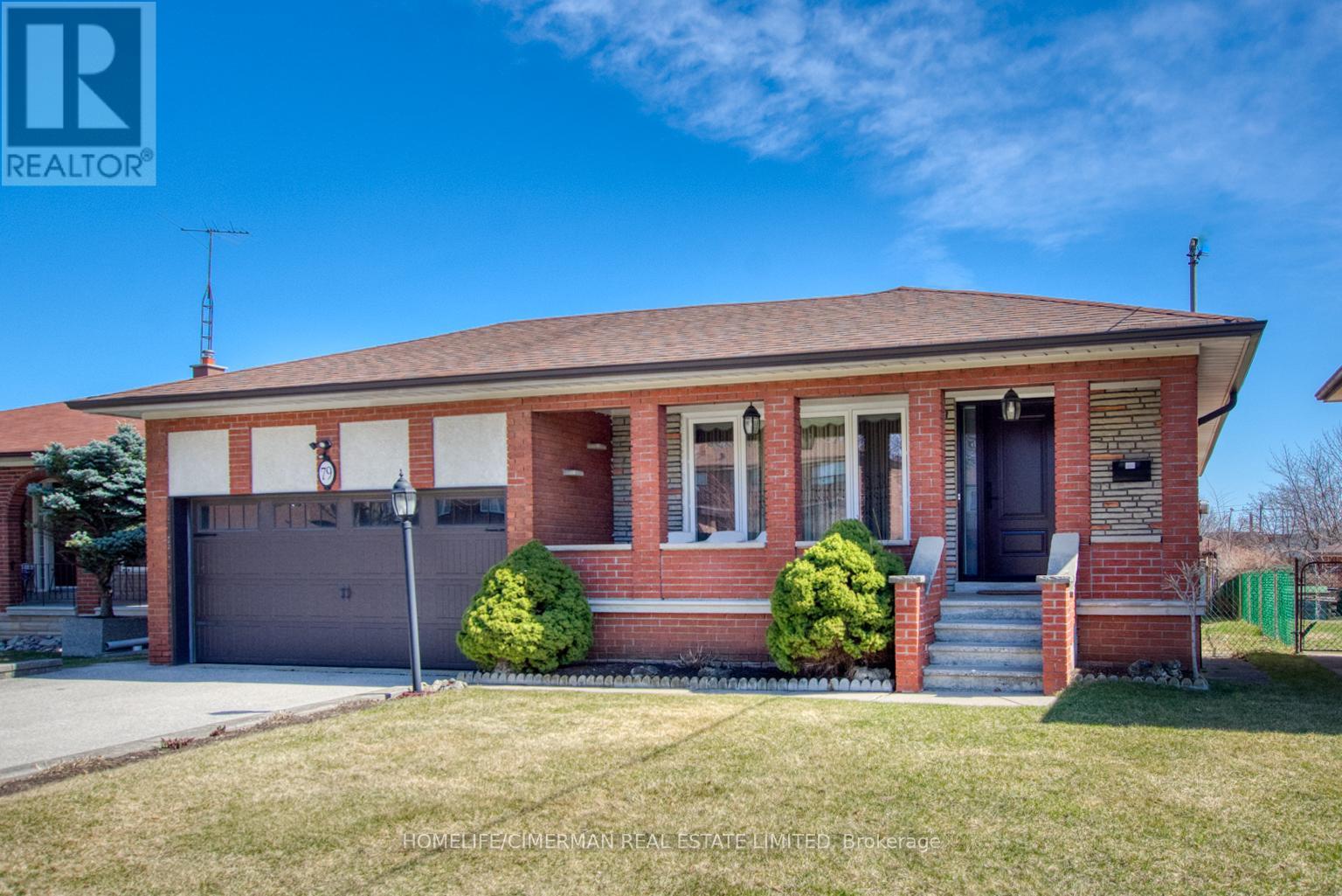79 Aviemore Dr, Toronto Humber Summit, ON M9L 2L9