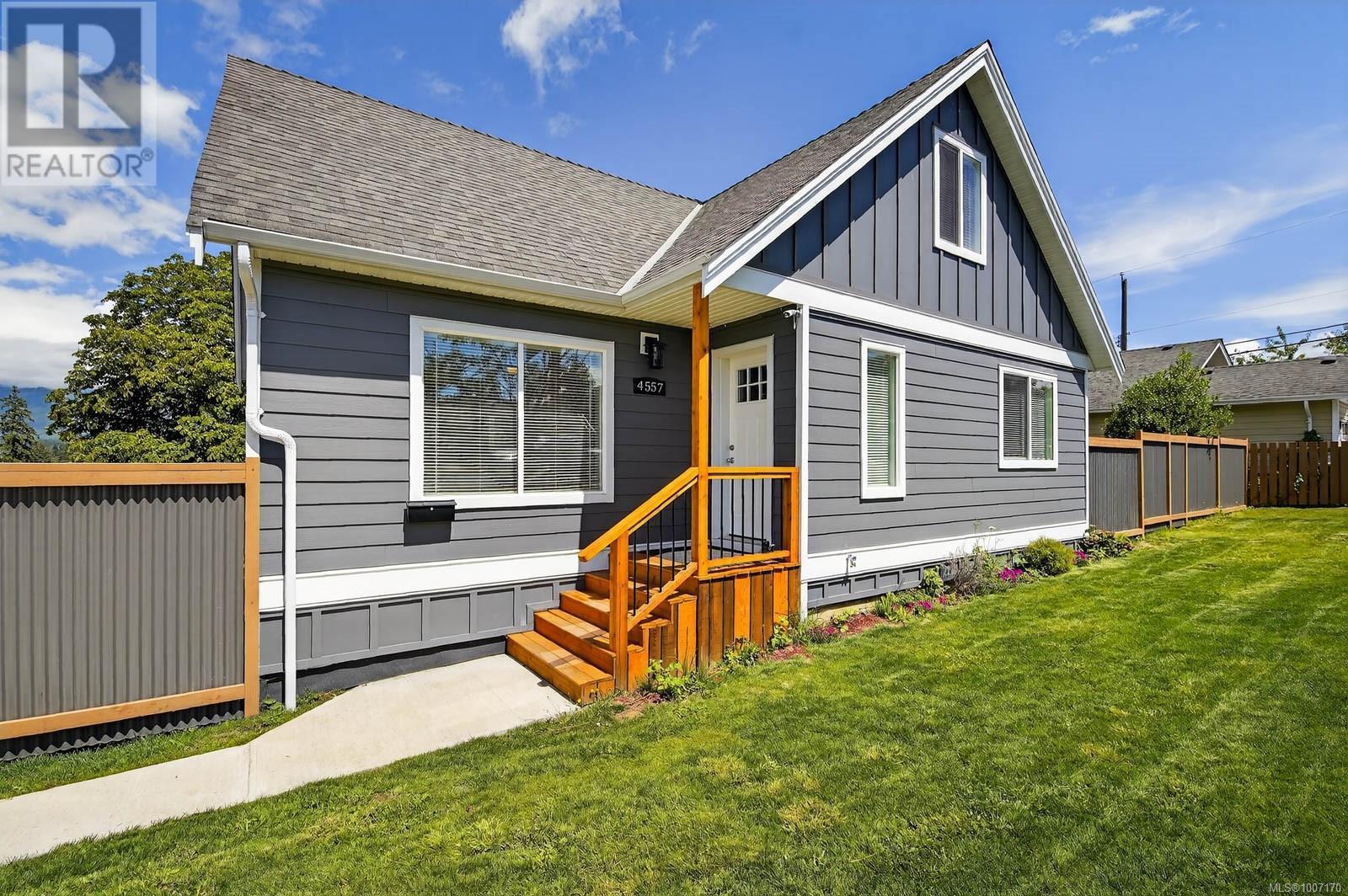 4557 Morton St, Port Alberni, BC V9Y 3T5