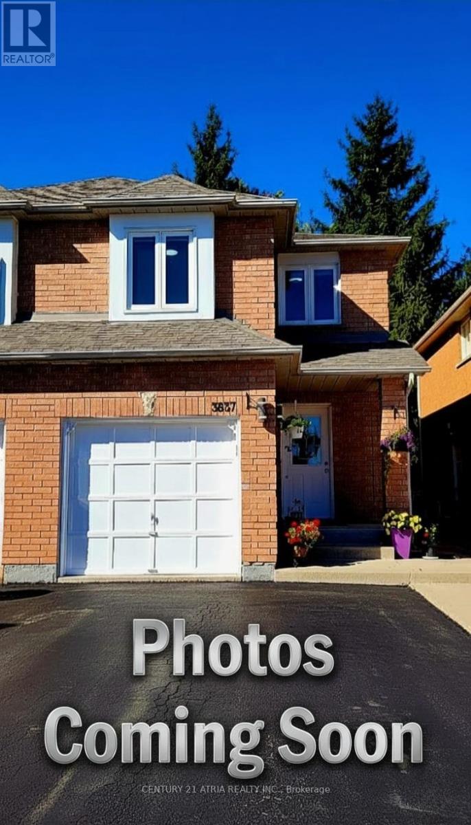 3837 Densbury Dr, Mississauga, ON L5N 6Z3