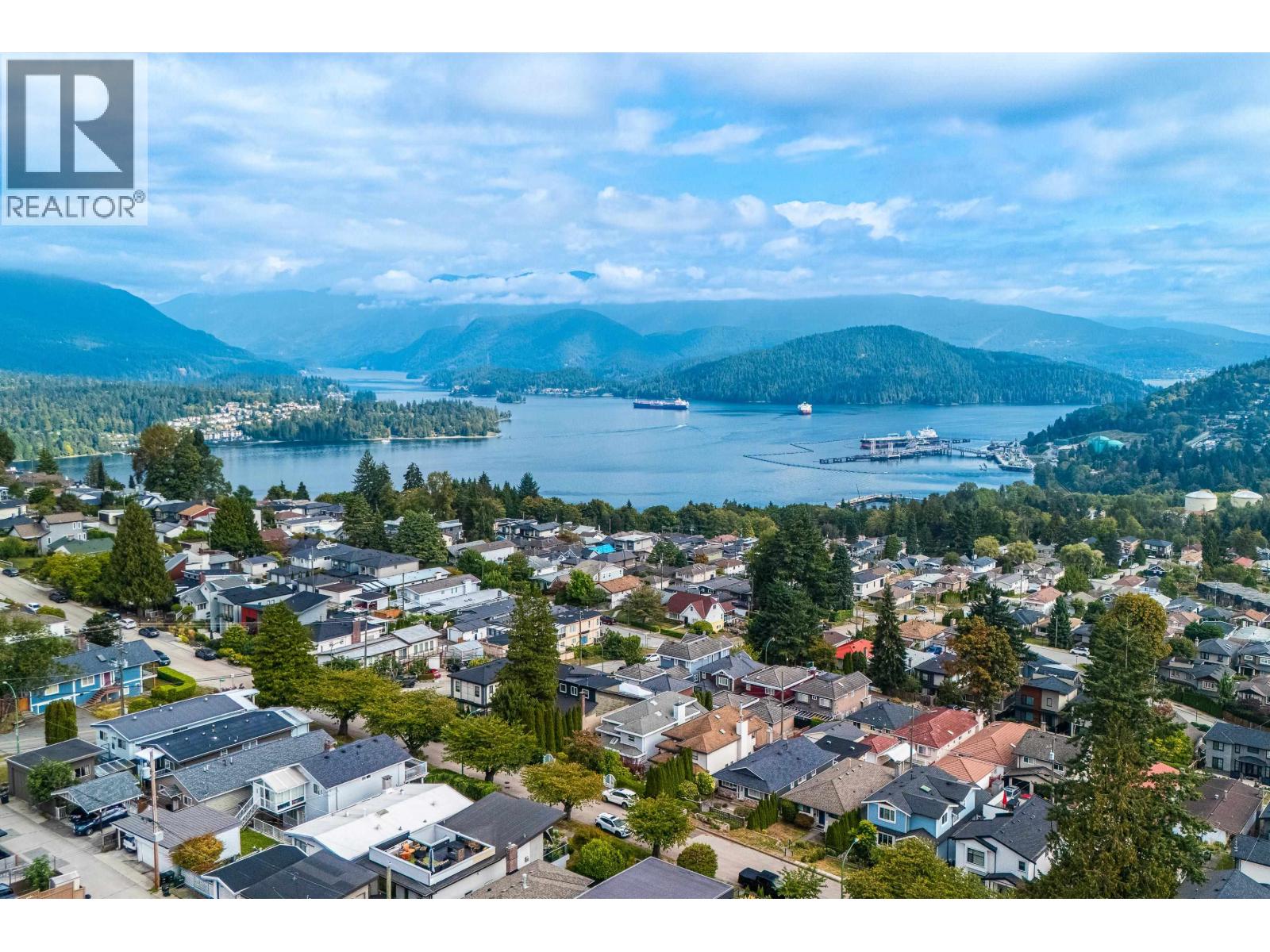 155 Ellesmere Ave, Burnaby, BC V5B 3S5
